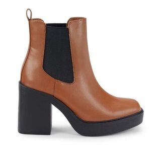 ☮️ MIA block heel leather boots ☮️